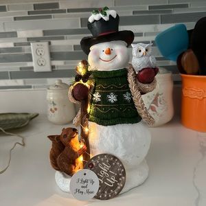 Lighted Snowman Plays Christmas Music with squirrel and owl 12” x 8” NWT